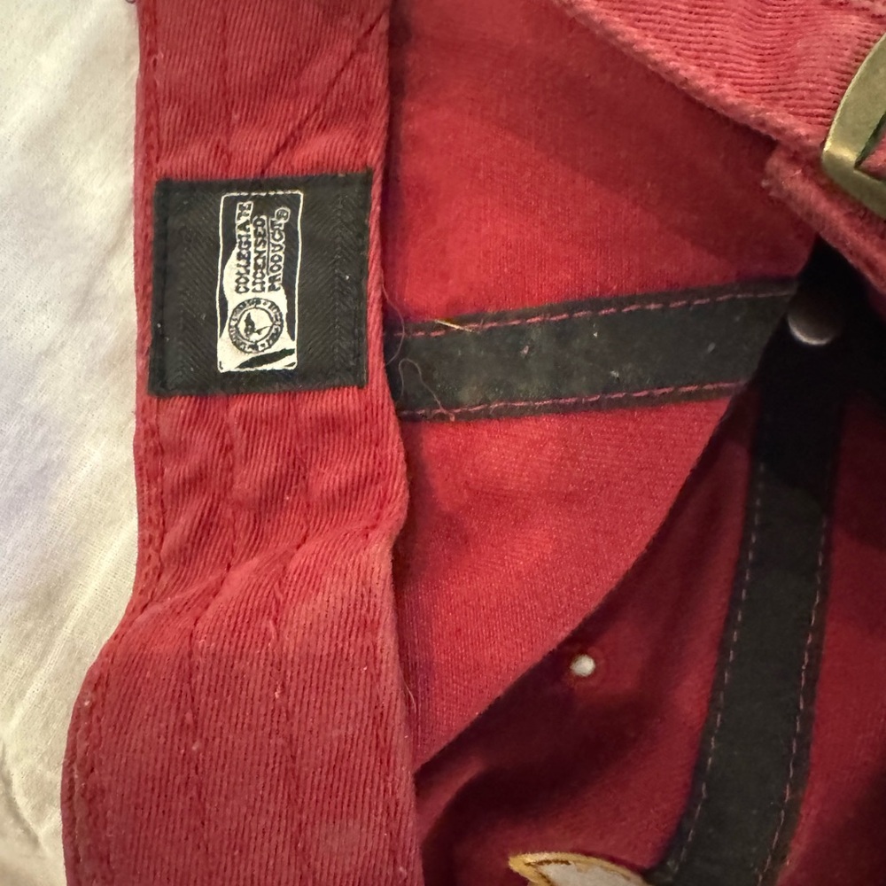 Red Embroidered Cap - Picture 3 of 3